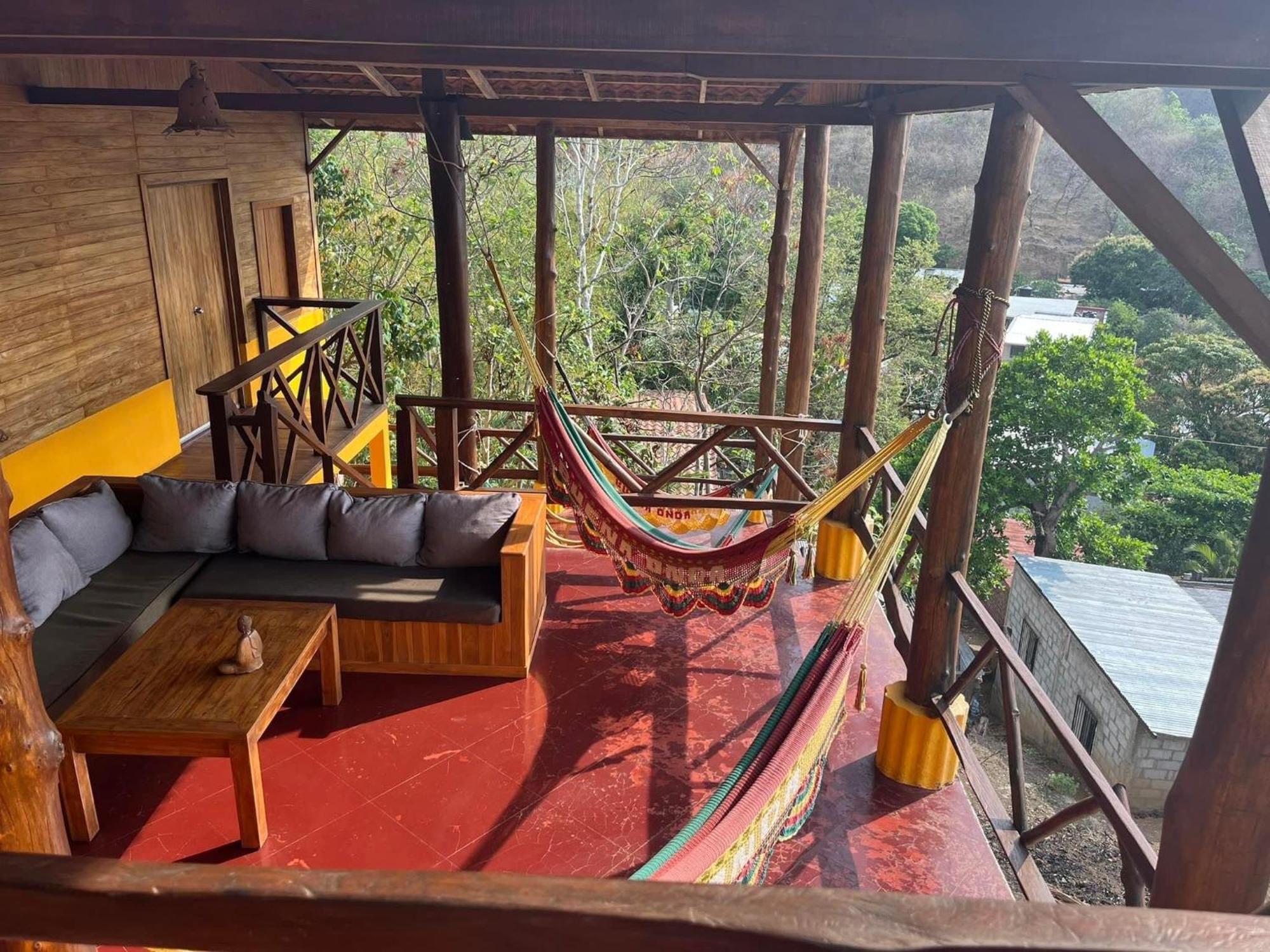 Buena Onda Backpackers Otel San Juan del Sur Dış mekan fotoğraf